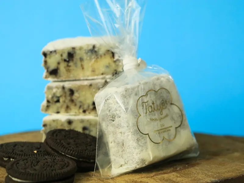 Caixinha de doces personalizada para lembrancinha
